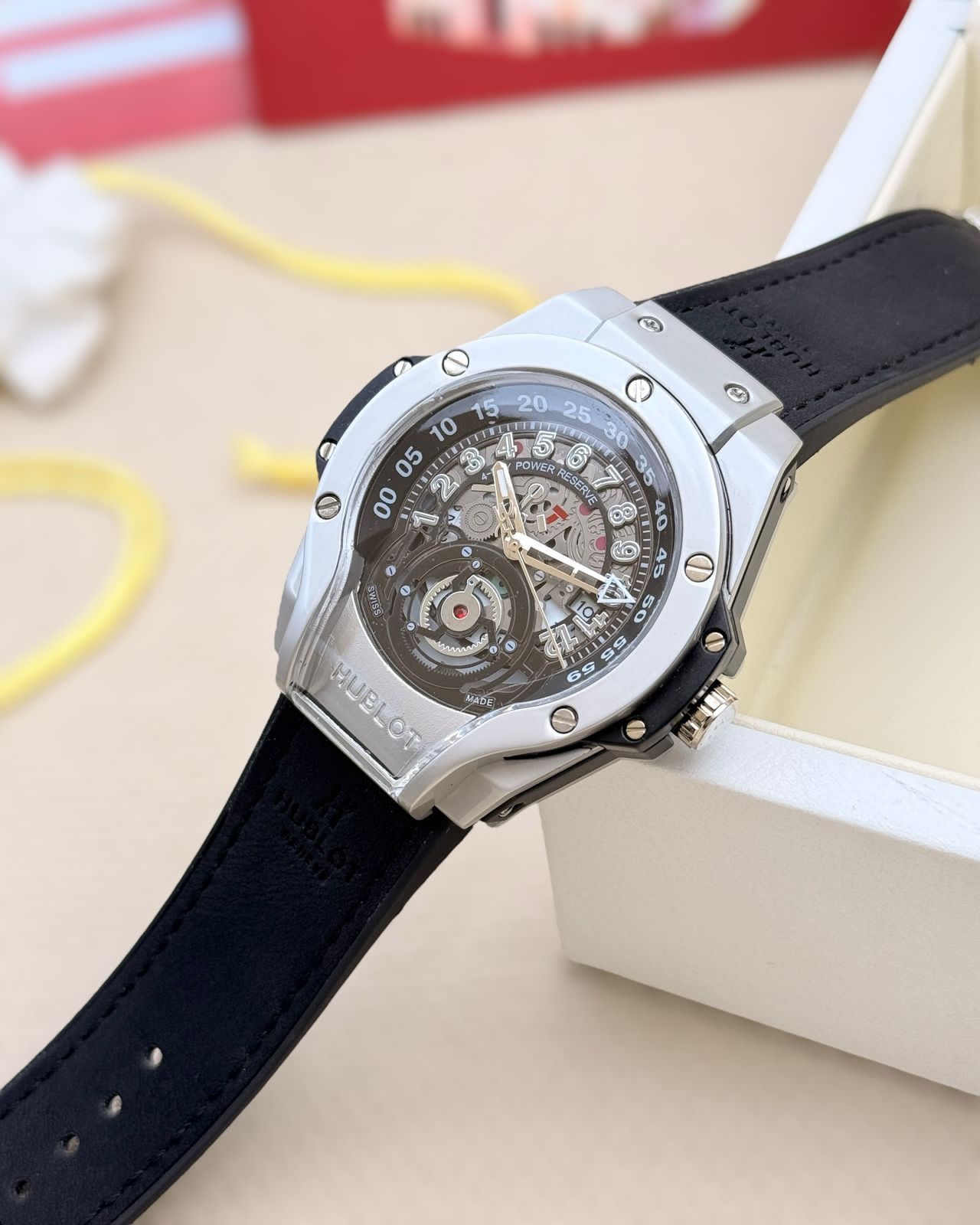 Hublot Mens Analog Watch